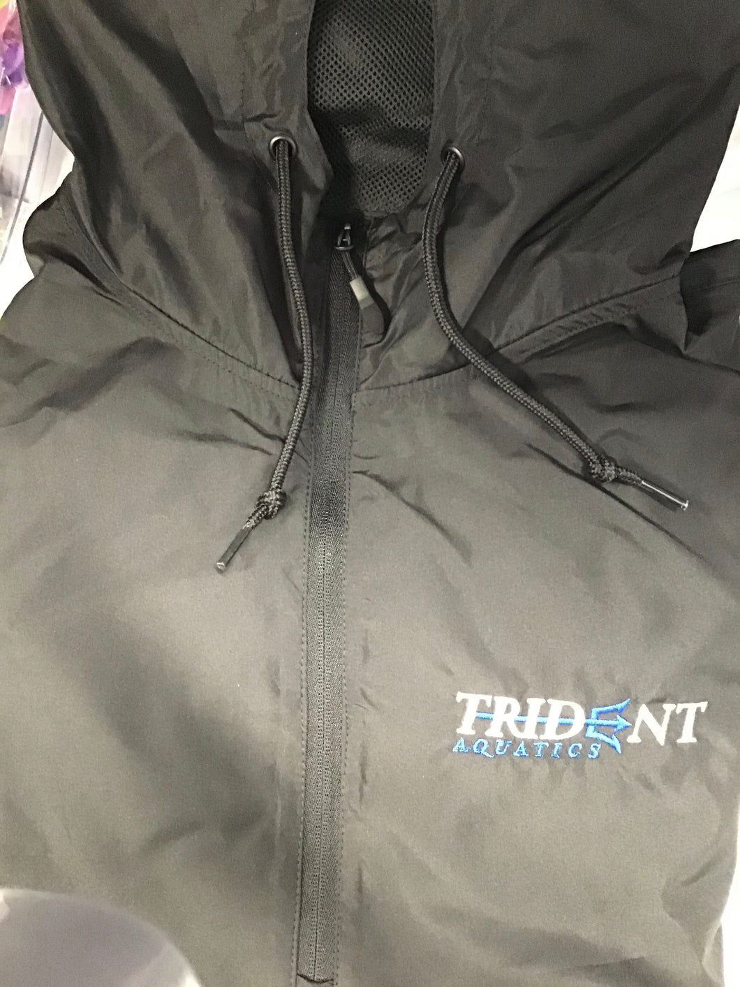 Trident 1/4 zip black pullover with hood